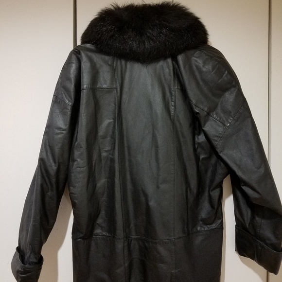 Fox Fur Collared Genuine Leather Coat - Picture 2 of 8
